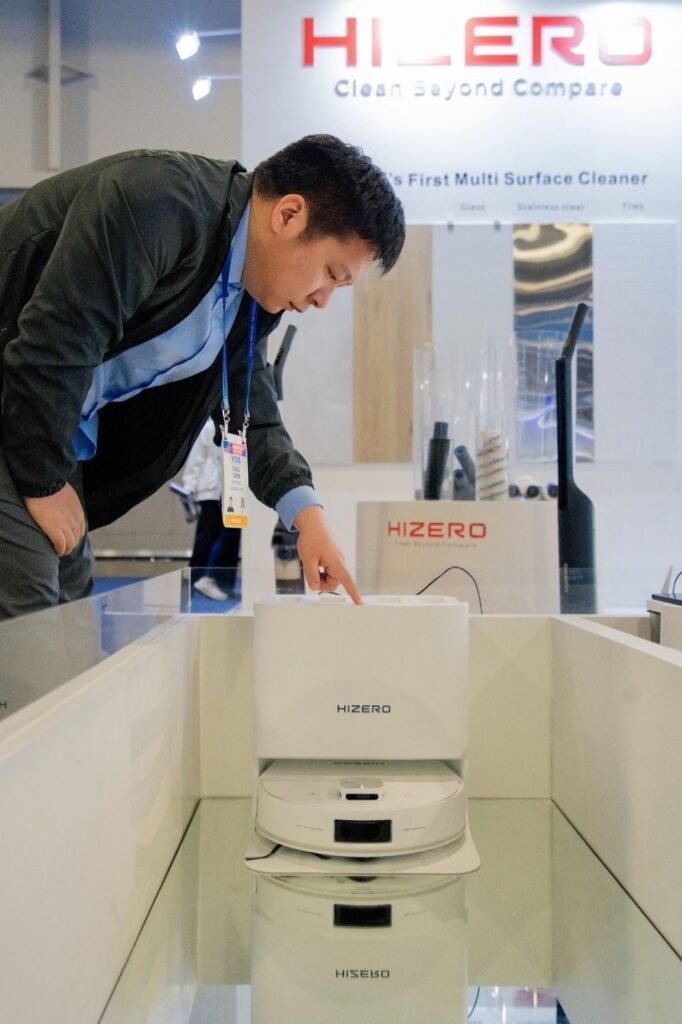 HIZERO Redefines Surface Cleaning at CES